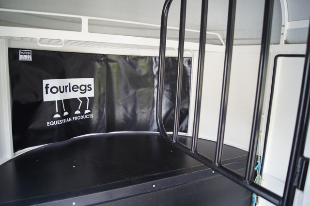 Magnetic Protector Bib